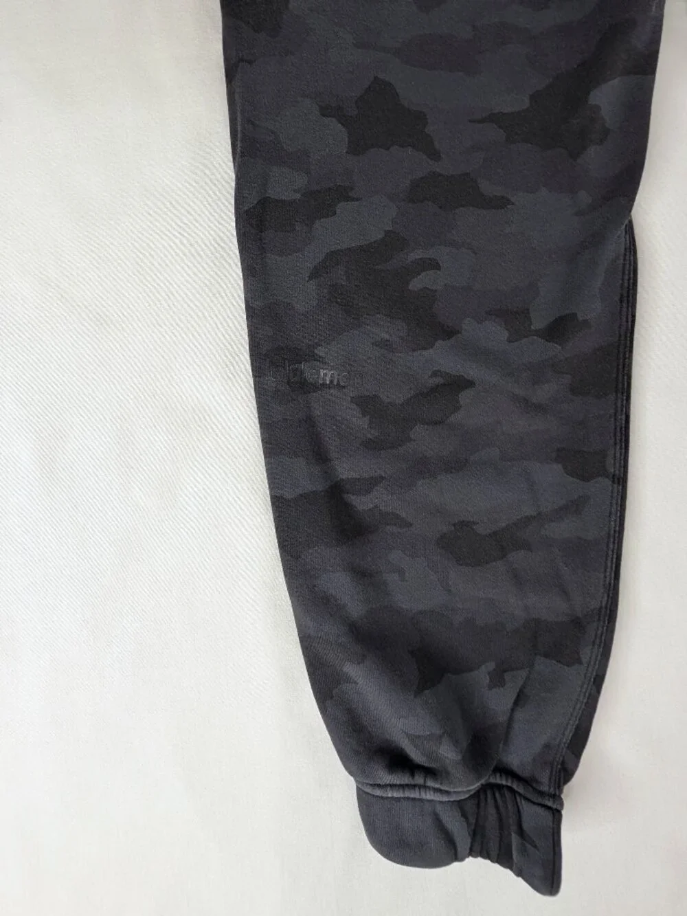Lululemon Gray Black Camo Relaxed High Rise Jogger Camo Deep Coal Multi Gorpcore